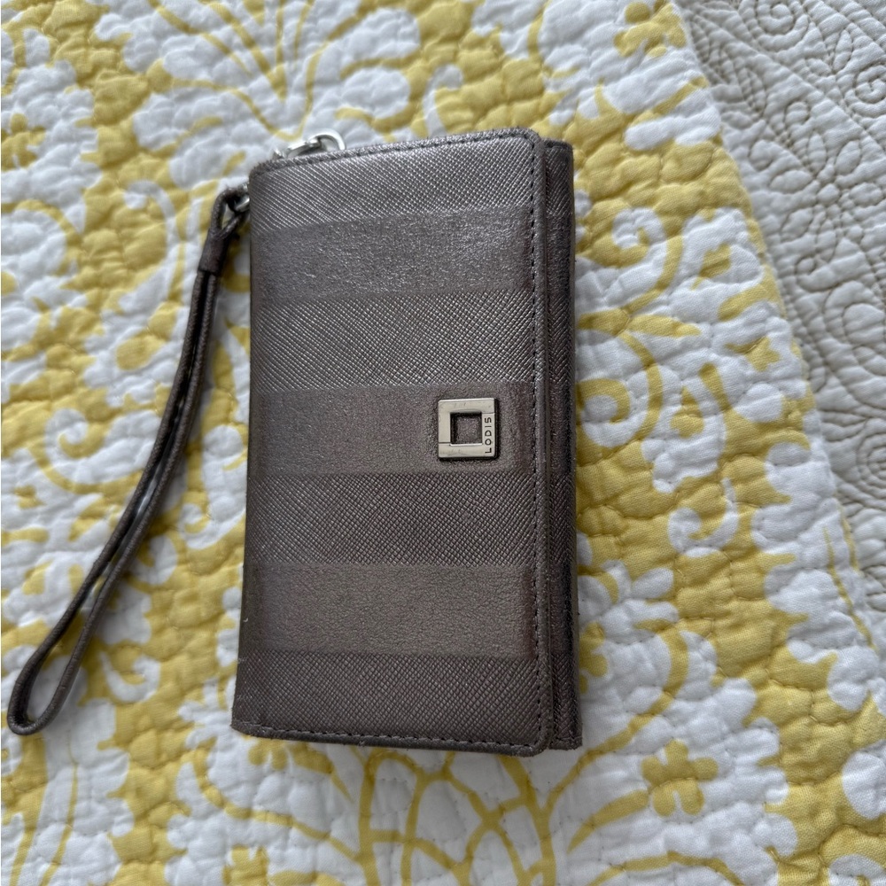 Silver wristlet